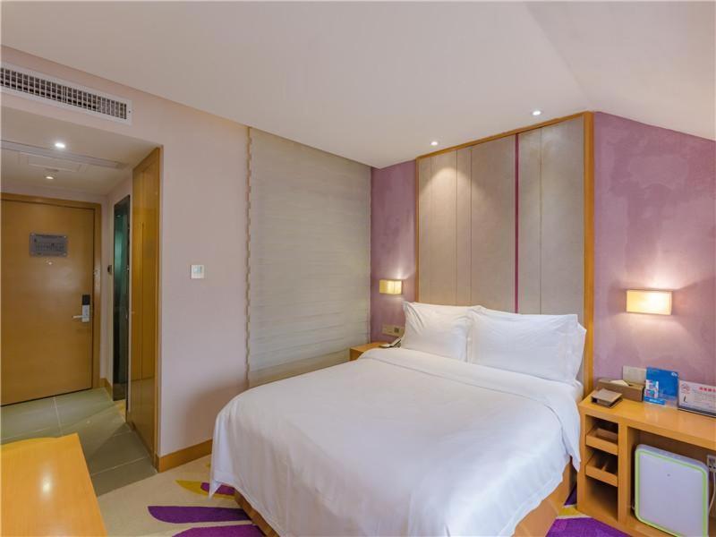 Lavande Hotel Zhuhai Gongbei Port Square Dış mekan fotoğraf